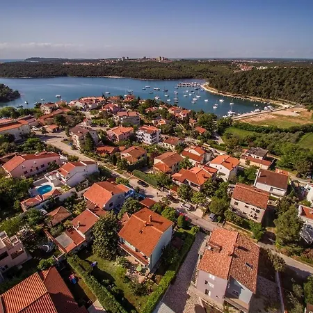 In Mit Terrasse, Klimaanlage, W-lan 4211-2 Apartman *